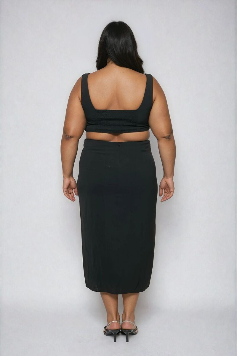 Plus Size Cutout Bodycon Midi Dress - Image 3
