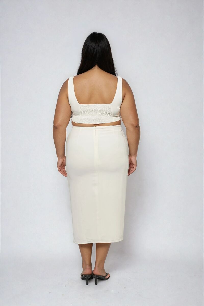 Plus Size Cutout Bodycon Midi Dress - Image 6