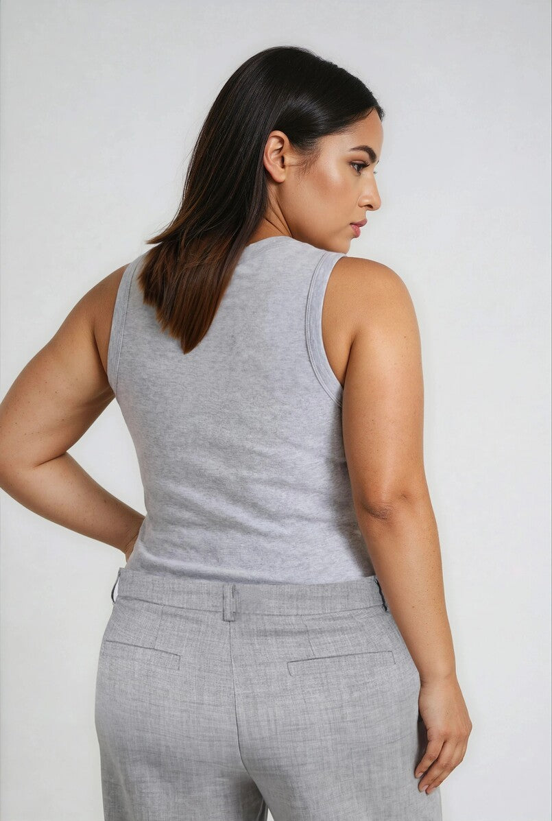 Plus Size Pleated Wide-Leg Pants - Image 2