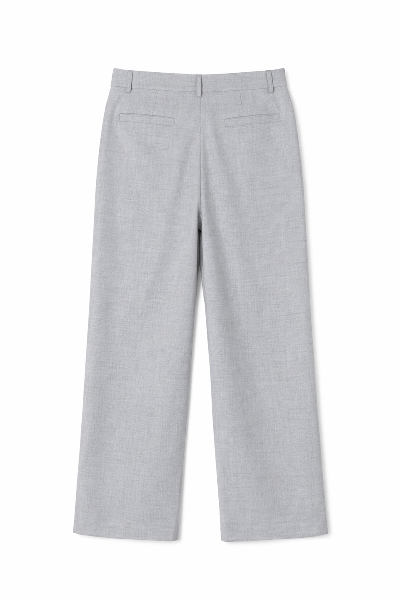 Plus Size Pleated Wide-Leg Pants - Image 4