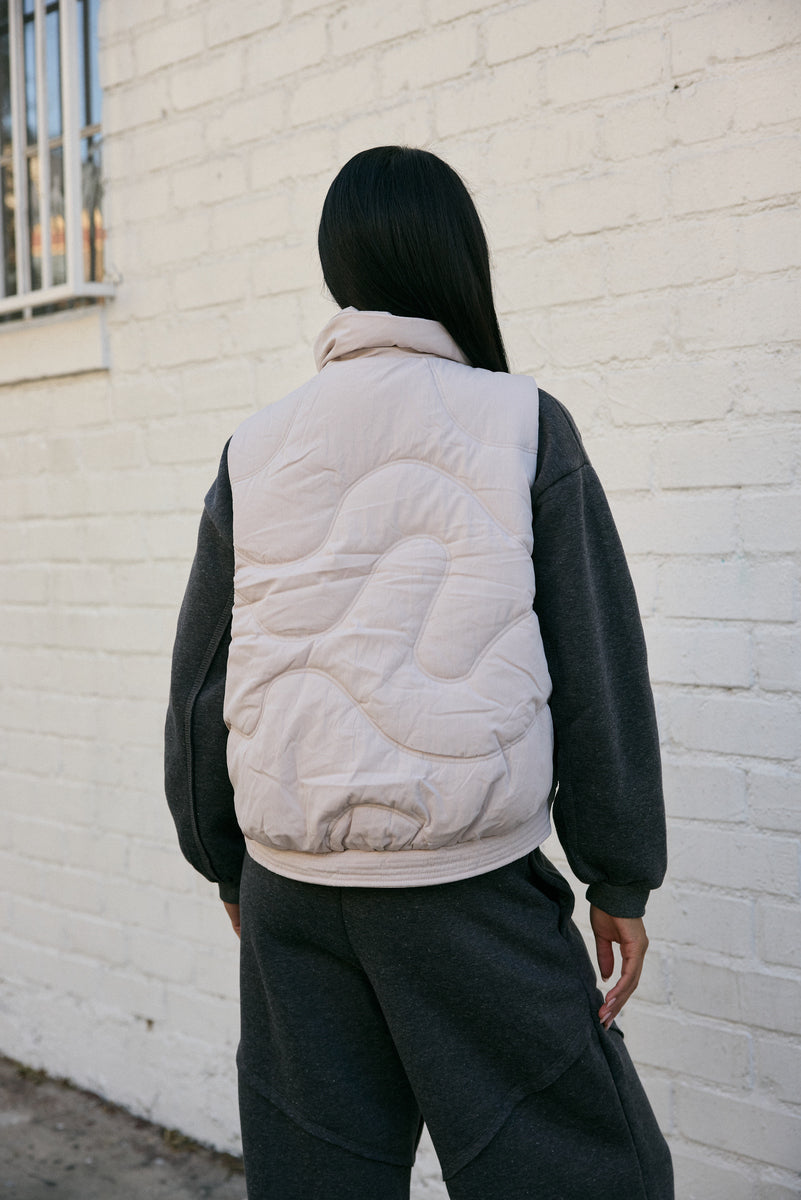 Quilted Puffer Vest - Image 3