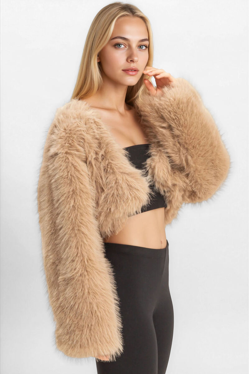 Faux Fur Cropped Jacket - Image 5