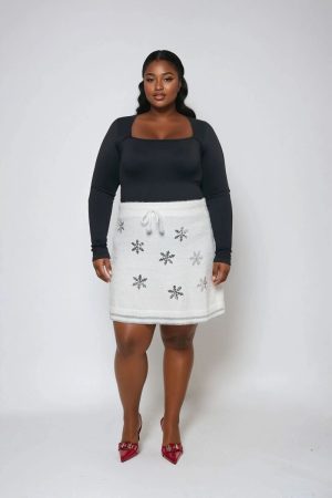Plus Size Snowflake Knit A-Line Mini Skirt