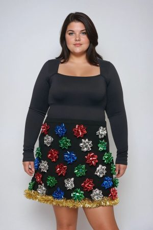 Plus Size Gift Bow Mini Skirt