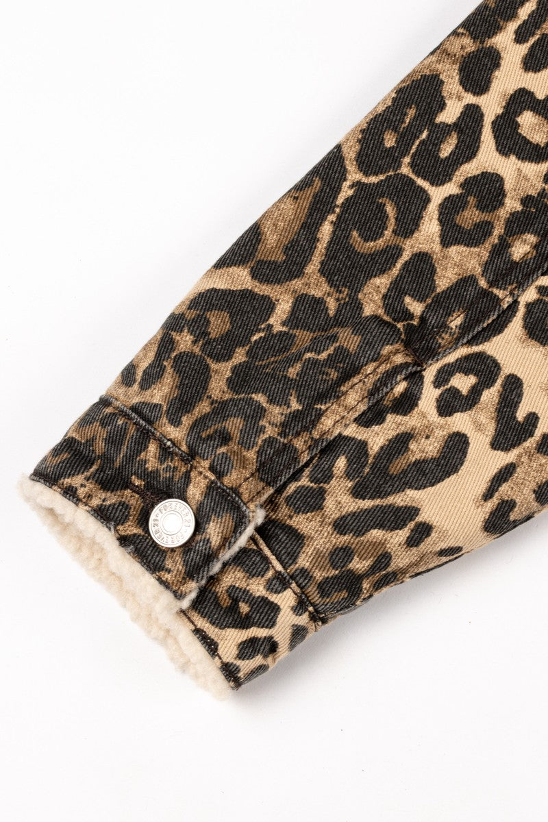Leopard Print Faux Shearling Shacket - Image 5