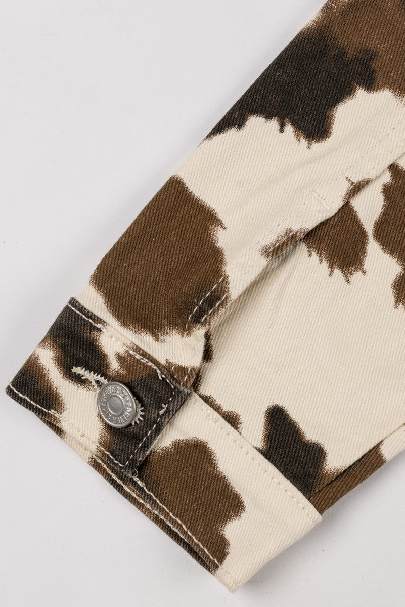 Cropped Cow Print Denim Jacket - Image 6