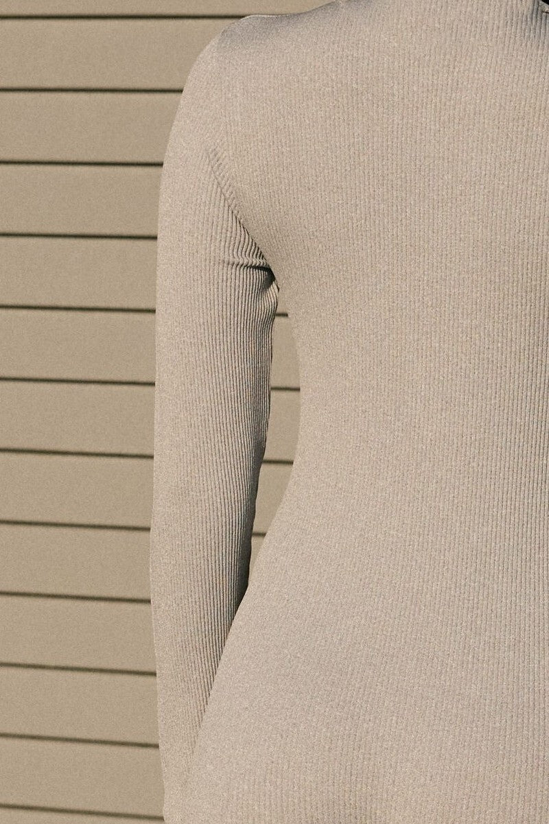 Seamless Ribbed Zip-Front Jumpsuit - Image 10