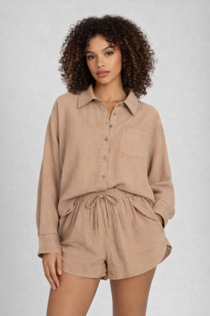 LIGHTWEIGHT LONG SLEEVE SHIRT WITH MATCHING SHORT