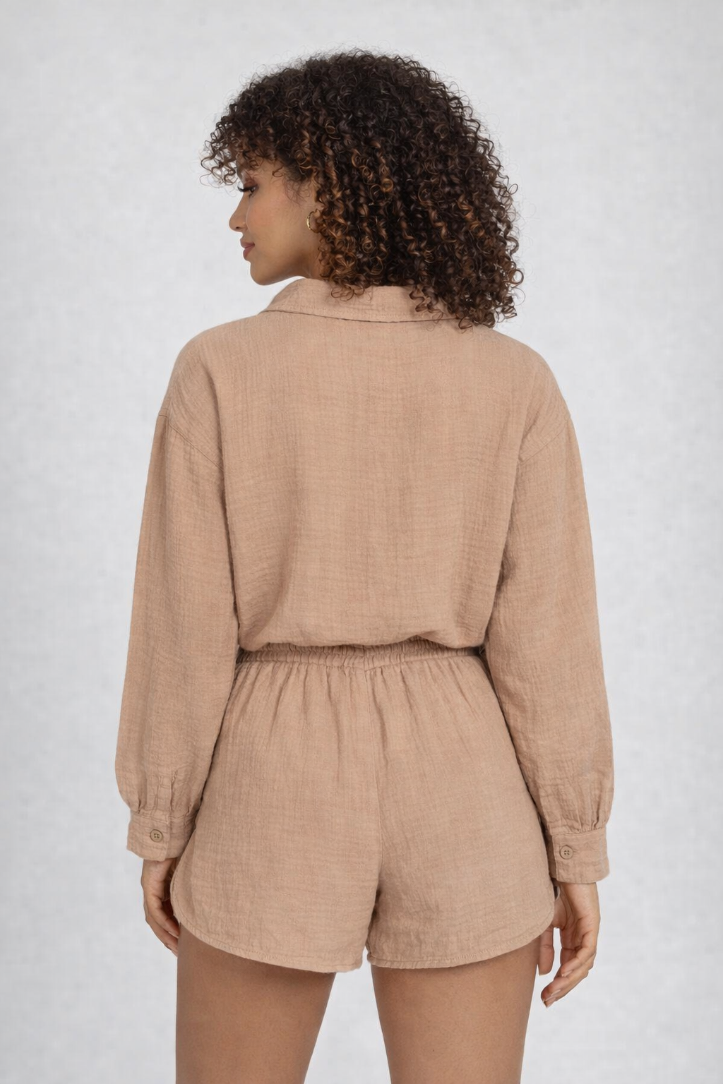 LIGHTWEIGHT LONG SLEEVE SHIRT WITH MATCHING SHORT - Image 2