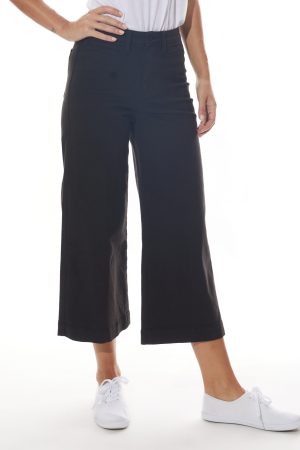 High Rise Crop Trousers with Front Pockets