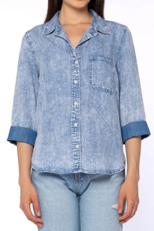 3/4 Cuffed Sleeve Button Down Shirt Chest Pocket High Low