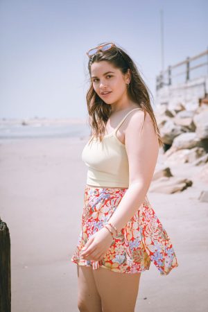 Plus Size Tropical Floral Print Mini Skirt