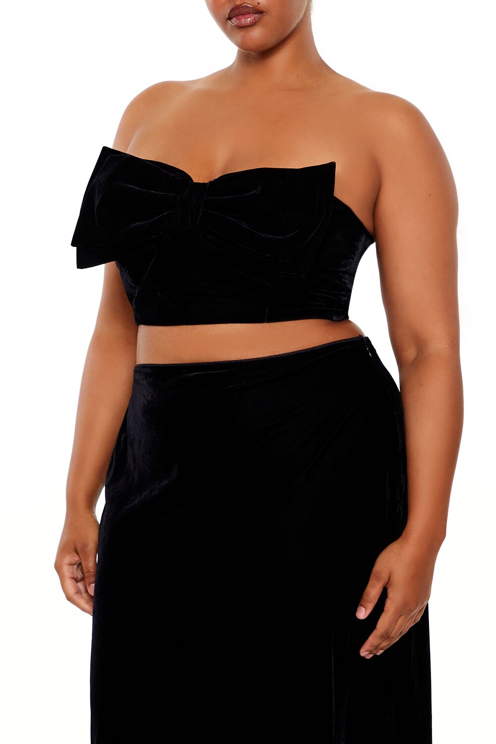 Plus Size Velvet Bow Tube Top - Image 4