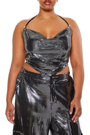 Plus Size Shimmer Cropped V-Hem Halter Top