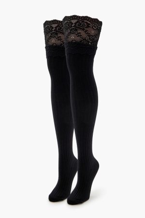 Scalloped Lace Thigh-High Socks